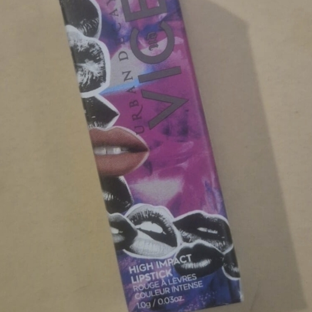 Urban Decay Vice Lipstick - Matte Mauve - Picture 3 of 8